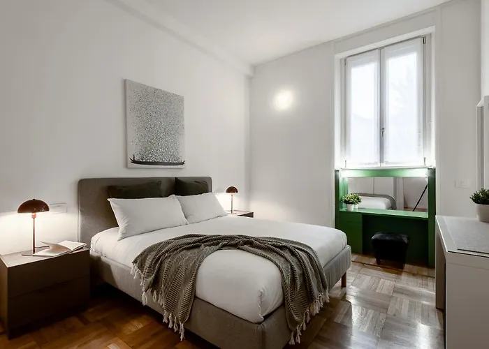 Apartament Stayeasy Crocetta - Duomo Walking, 2 Bedrooms 2 Baths *