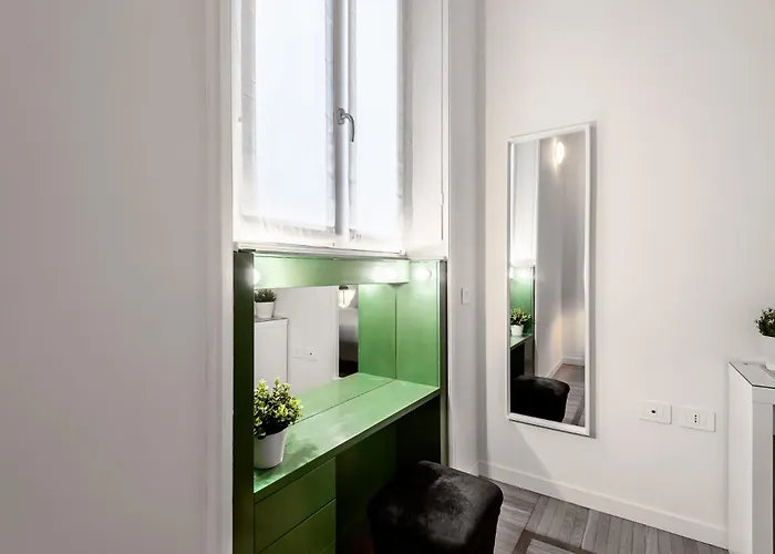 Stayeasy Crocetta - Duomo Walking, 2 Bedrooms 2 Baths Apartament Mediolan